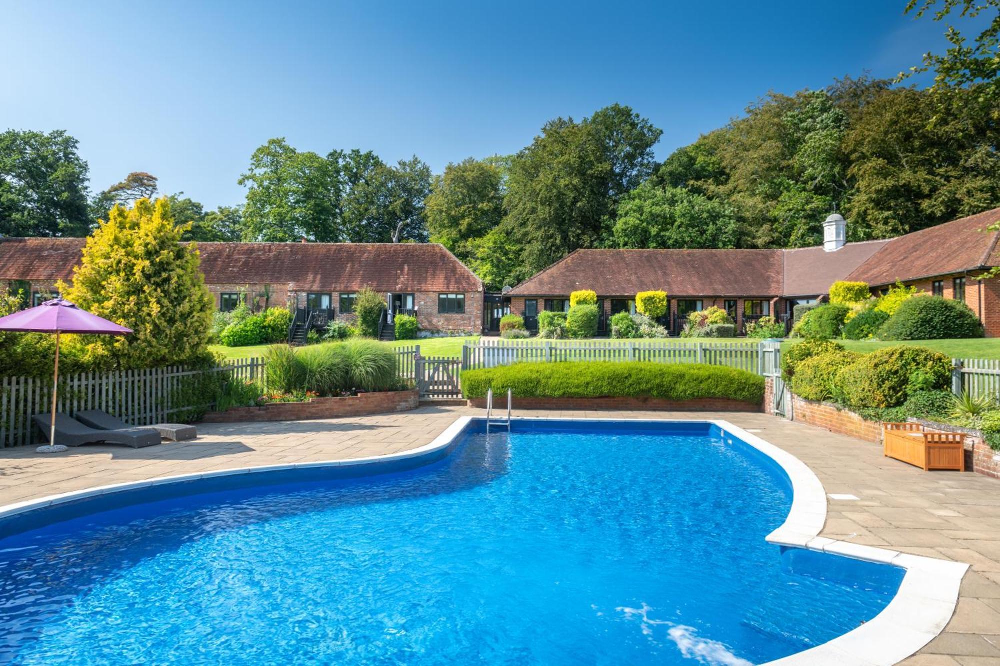 Burley Manor 호텔 외부 사진
